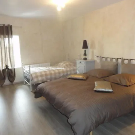 Maison En Pierres Renovee Avec Cour Close Et Terrasse Privee, Animaux Admis, Parking, Wi-fi - Fr-1-489-271 Nyaraló *